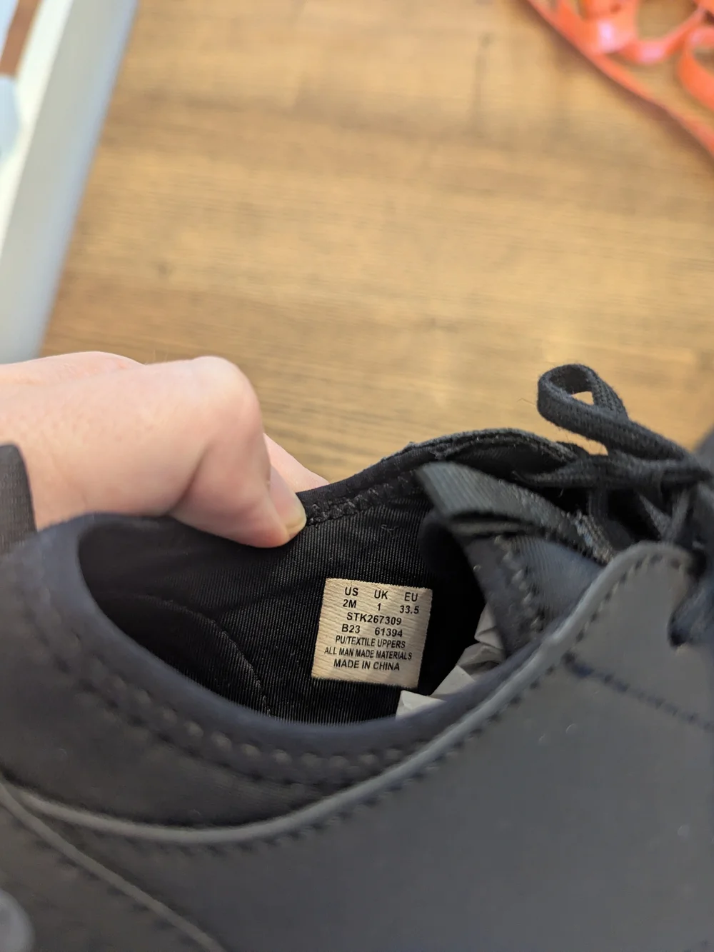 Sperry nwot big
